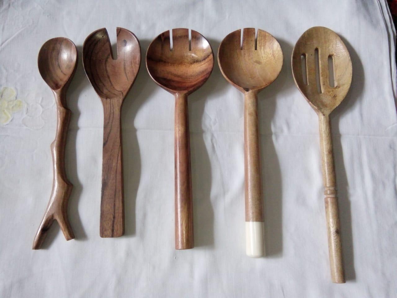 Cutlery wooden spoon set